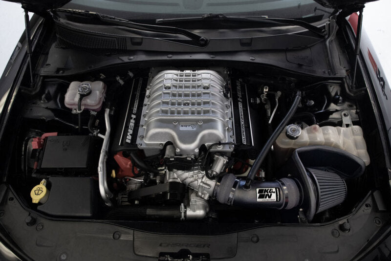 K&amp;N 17-23 Dodge Charger/Challenger Hellcat SC 6,2 l V8 DRYFLOW Performance-Luftansaugsystem
