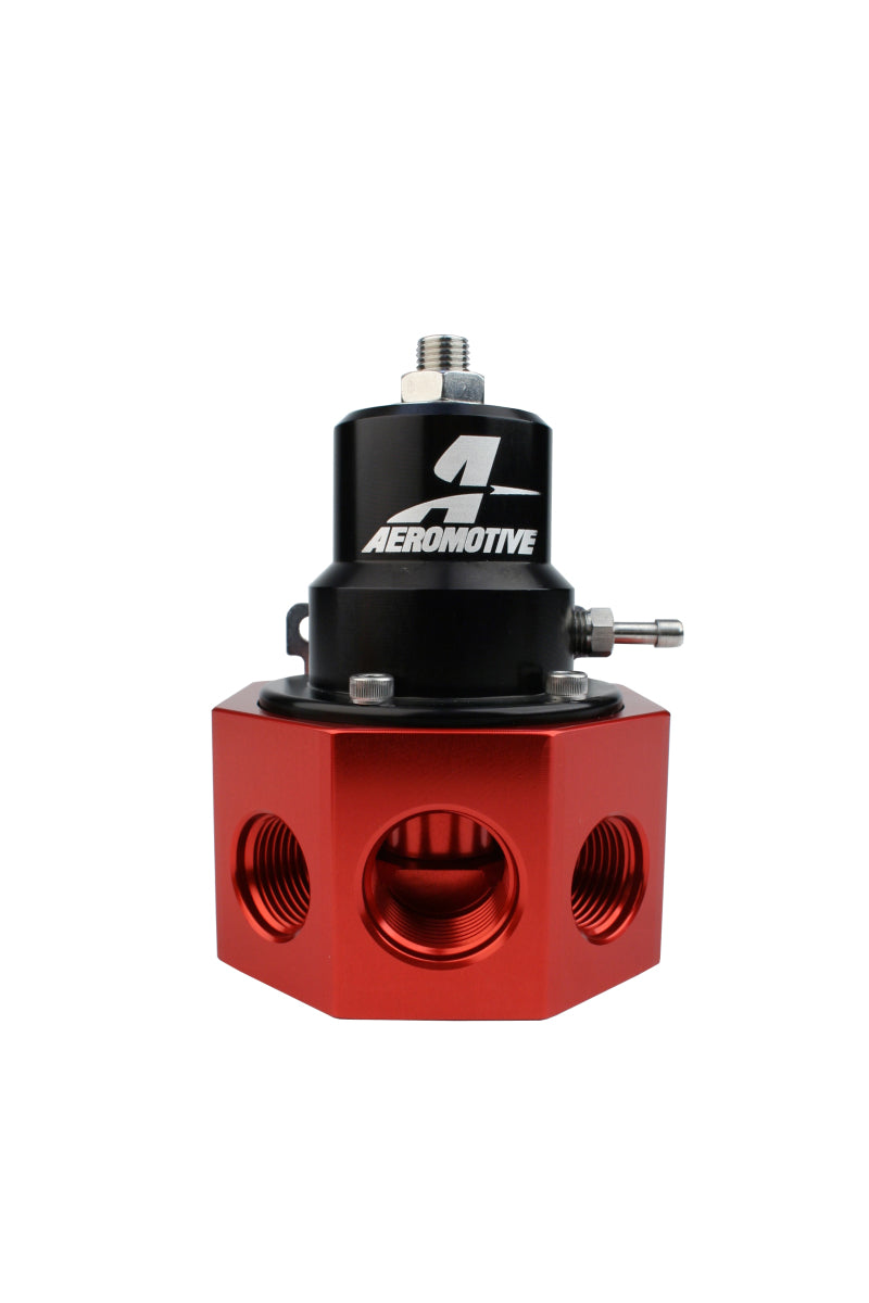 Regulador de derivación con carburador Aeromotive A2000 de 4 puertos