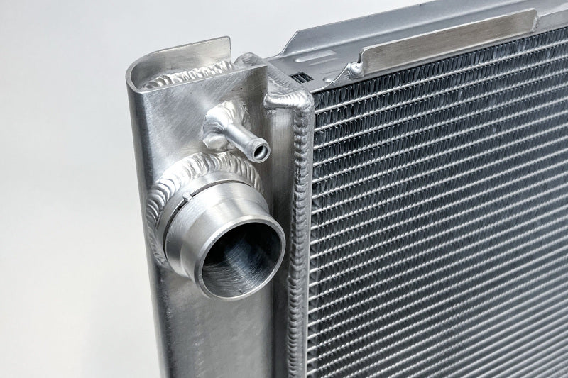 CSF 06-10 BMW E60 M5 / 06-10 BMW E63/E64 M6 Aluminium Hochleistungskühler