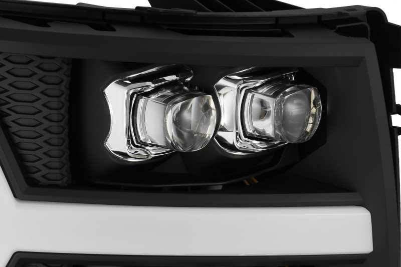 Faros delanteros LED AlphaRex 07-13 Chevy 1500HD NOVA con proyección estilo tablón en negro brillante con luz activa/señal de secuencia