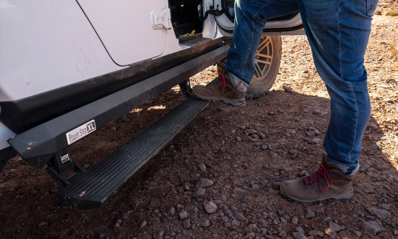 AMP Research 20-23 Jeep JT Gladiator (Launch/Overland/Rubicon/Sport/Sport S) PowerStep XL – Schwarz