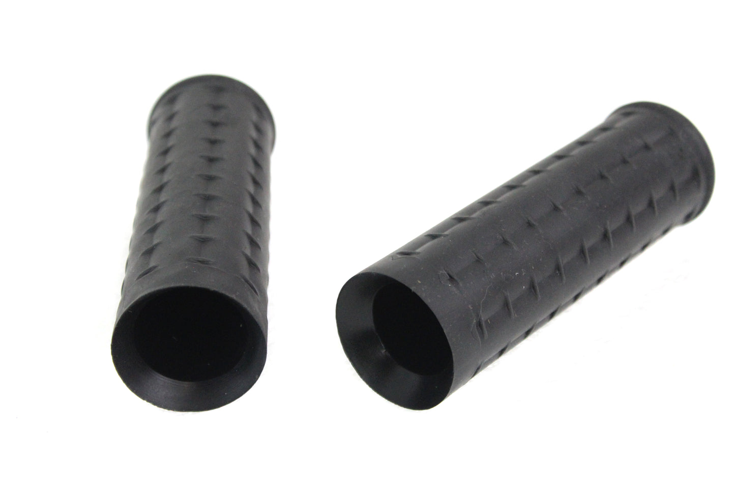 Replica Black Waffle Handlebar Grip Set With Chrome Plugs For Harley-Davidson