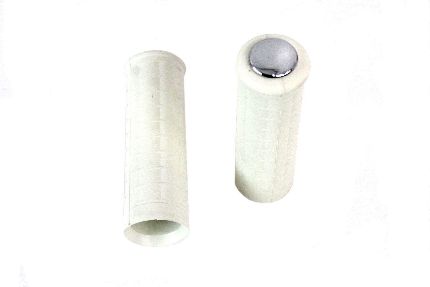 Replica White Waffle Handlebar Grip Set With Chrome Plugs For Harley-Davidson