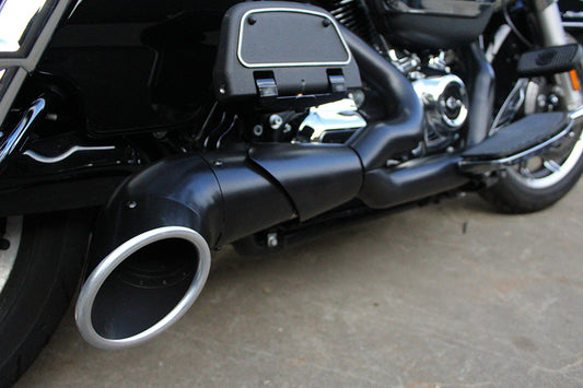 Lakester Style Exhaust System Black For Harley-Davidson Touring Milwaukee Eight