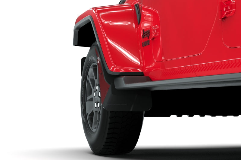 Rally Armor 19–23 Jeep JT Gladiator Mojave/Rubicon schwarzer Schmutzfänger mit metallisch schwarzem Logo