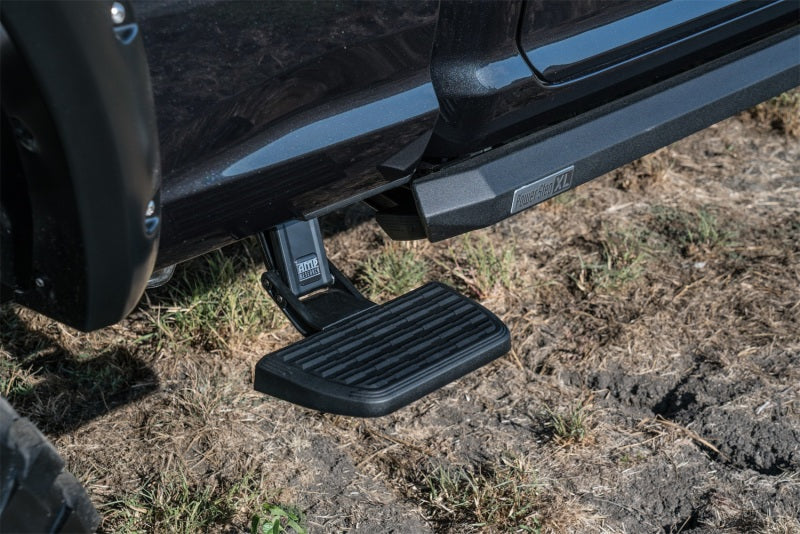 AMP Research 2014-2017 Dodge Ram 2500/3500 DS BedStep2 - Schwarz