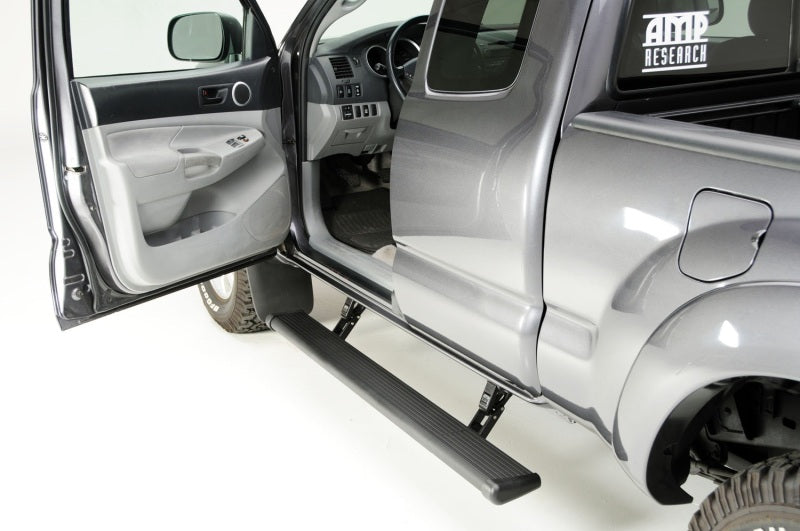 AMP Research 2016–2017 Toyota Tacoma Double Cab/Access PowerStep – Schwarz