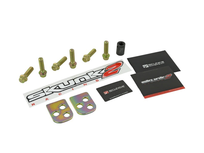 Brazo de control inferior trasero de Honda Civic 01-05 Skunk2 (serie negra) (incluye herramienta de casquillo)