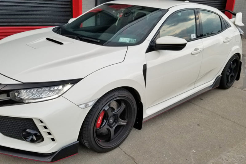Rally Armor 17-21 Honda Civic Type R Roter UR Schmutzfänger mit schwarzem Logo