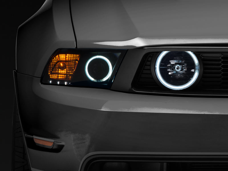 Raxiom 05-12 Ford Mustang GT LED Halo-Nebelscheinwerfer (getönt)