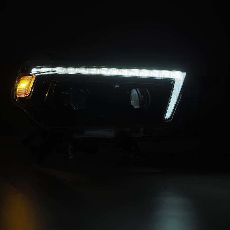 AlphaRex 10-13 Toyota 4Runner LUXX LED Projektionsscheinwerfer Plank Style Alpha Schwarz mit Seq Signal/DRL