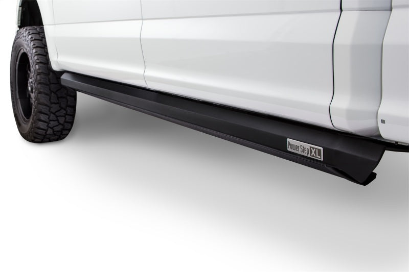 AMP Research 2007–2013 Chevy Silverado 1500 Extended/Crew PowerStep XL – Schwarz