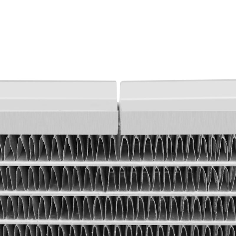 Mishimoto 97-04 Ford Mustang mit Stabilisatorsystem, automatischer Aluminiumkühler