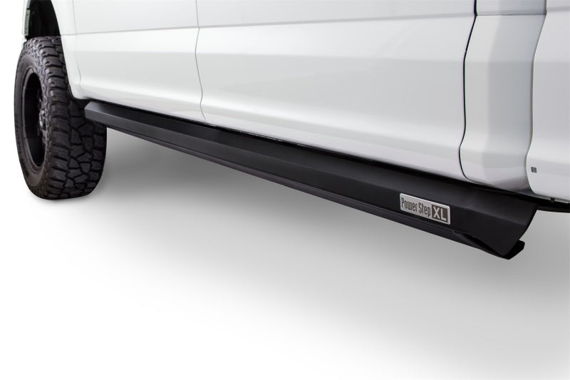 AMP Research 2007–2013 Chevy Silverado 1500 Extended/Crew PowerStep XL – Schwarz