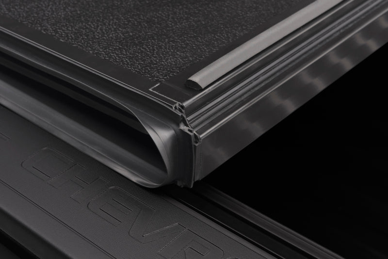 BAK 14-18 Chevy Silverado 1500 / 15-20 2500/3500 8ft Bett BAKFlip G2