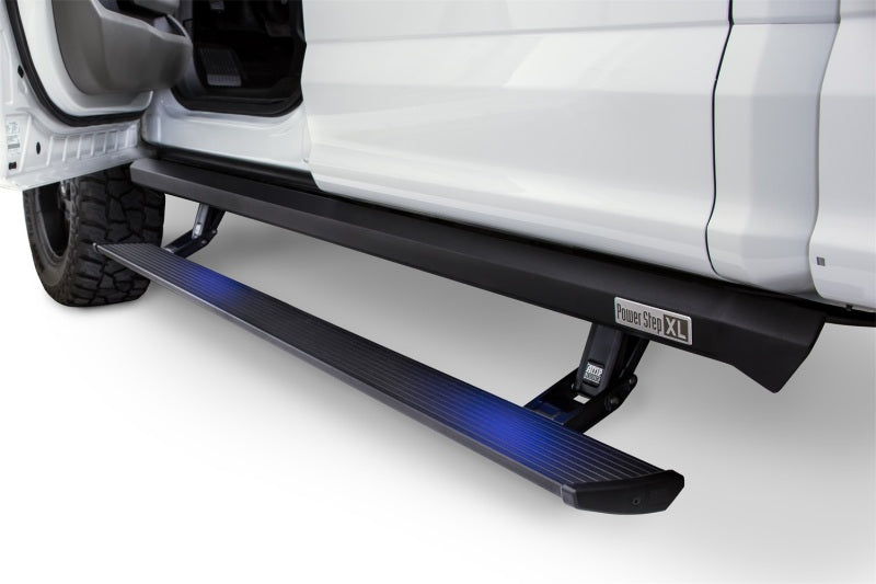 AMP Research 2007–2013 Chevy Silverado 1500 Extended/Crew PowerStep XL – Schwarz