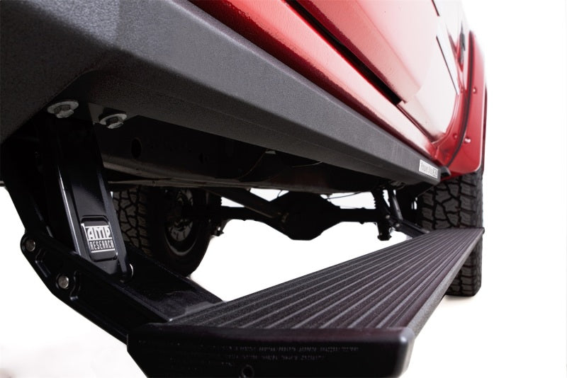 AMP Research 18–19 Ram 2500/3500 Mega Cab PowerStep XL – Schwarz
